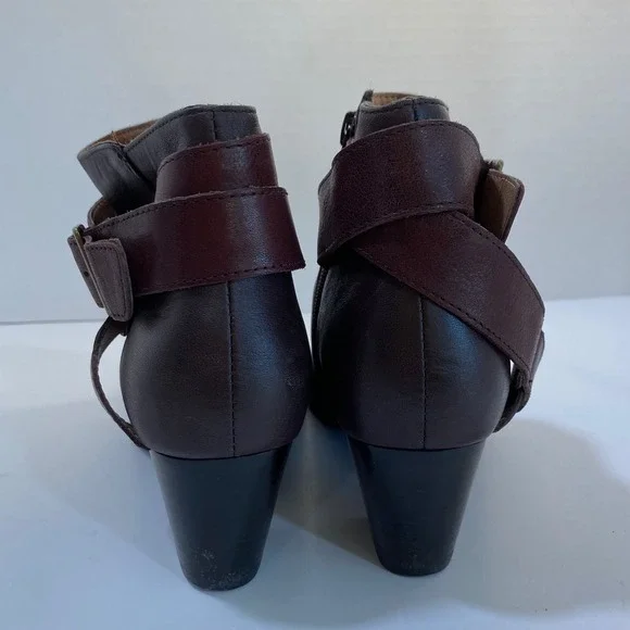 Vionic Trinity Ankle Boots Brown Leather Buckle Strap Block Heel Women Size 6.5 - Picture 9 of 9